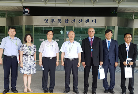 A visit of Vice President of Asia Pacific Division of IBM