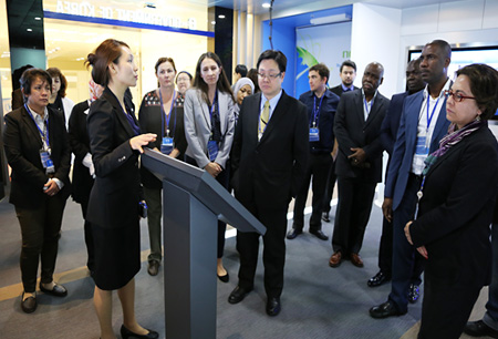 A visit of Delegation from foreign Embassies in Korea