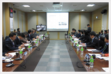 2017년 하반기 사이버안전분과기술위원회 개최 계획 회의를 진행하고 있다.