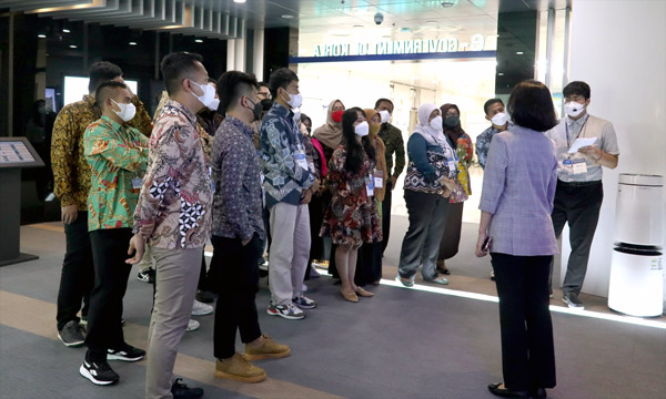 A visit of government delegation from Indonesia