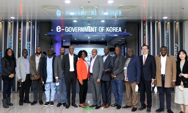 A visit of the government delegation from Nigeria