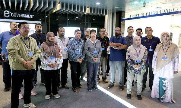 A visit of delegation from Malaysia