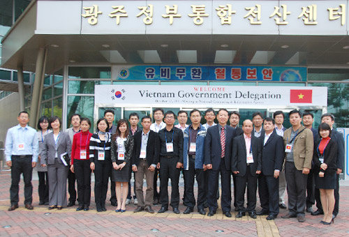 Visit of Delegation from Vietnam