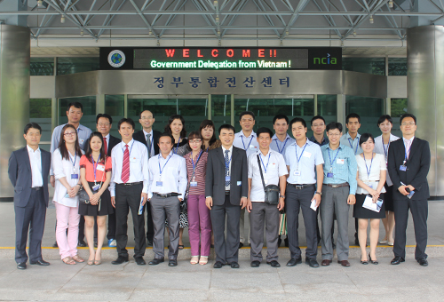 A visit of Public Officials from Vietnam