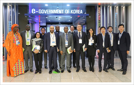 World Bank 회원국 공무원, 본원 홍보관 방문