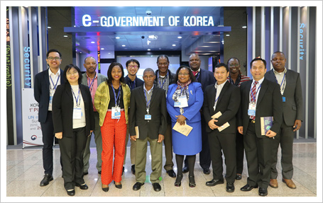 World Bank 회원국 공무원, 본원 홍보관 방문