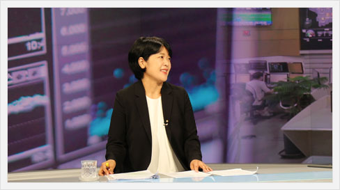 김명희 원장이 최우수 책임운영기관 관련 KTV 생방송 인터뷰를 진행하고 있다.